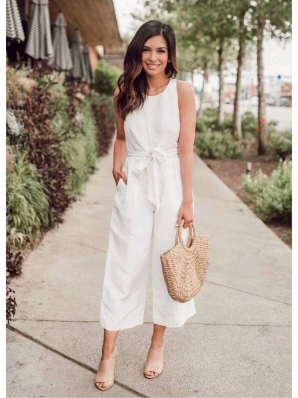 Banana Republic White Linen Sleeveless cropped wide leg Jumpsuit size 2P